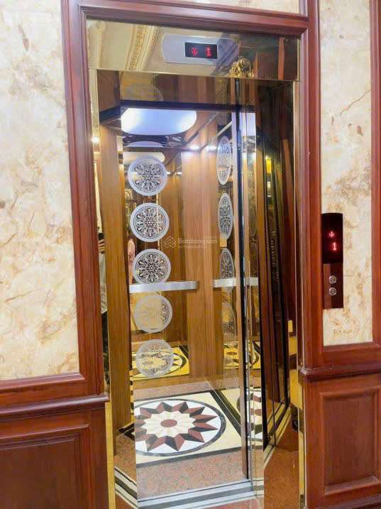 Bán Biệt Thự Cao Cấp 371 Tân Sơn Nhì – Tân Phú | Hầm – 4 Lầu – Sân Thượng – Gần 700m² Sàn