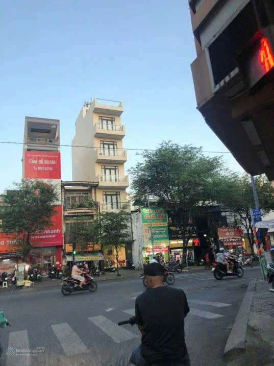 Bán nhà mặt tiền Lê Văn Duyệt (Đinh Tiên Hoàng) – Bình Thạnh | 6 tầng