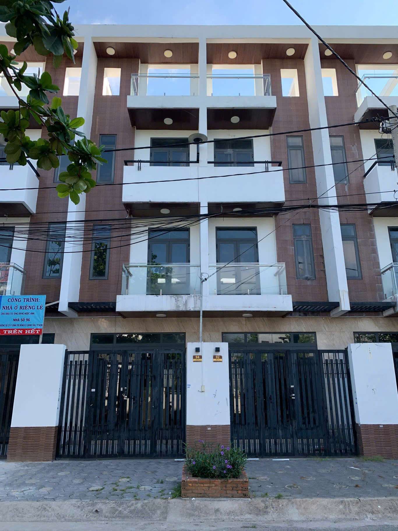 Bán Nhà Phố Mặt Tiền 92-94 Đường Số 25 – Bình Trị Đông B, Quận Bình Tân | 604m² Sàn