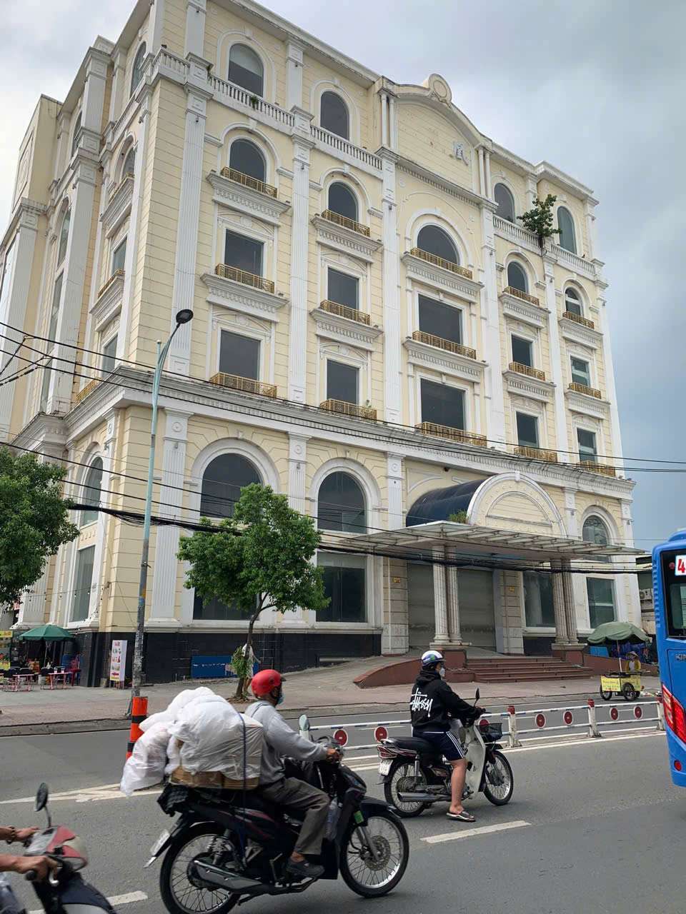 Bán tòa nhà 8 tầng mặt tiền Lê Văn Quới – Bình Tân | DT đất 2.000m², DT sàn 13.000m²