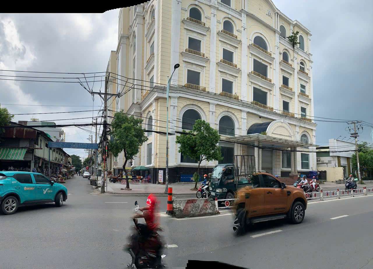 Bán tòa nhà 8 tầng mặt tiền Lê Văn Quới – Bình Tân | DT đất 2.000m², DT sàn 13.000m²