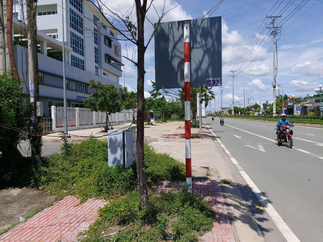 Nhà phố 2.300m² mặt tiền Quốc lộ 1A Phường 4 Tân An Long An giá 25 Tỷ